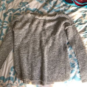 gray hollister sweater